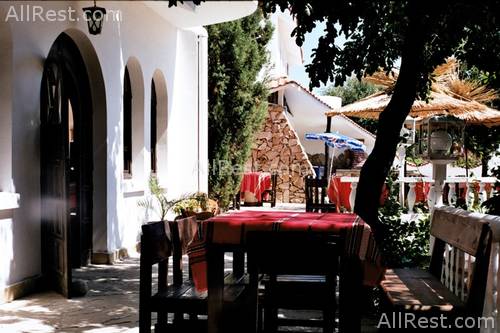 Gamartata Hotel 11